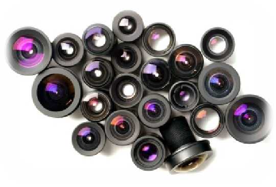 豊富な焦点距離Sマウントレンズ（M12）